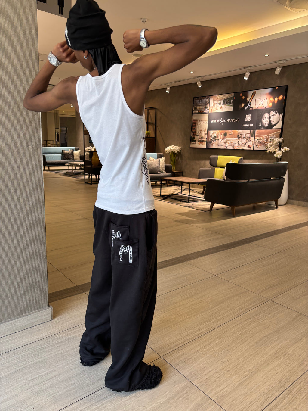 "DESIRES" Sweat Pants